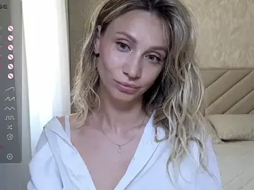 Stripchat Best live sex cam show of Alice_Wonders