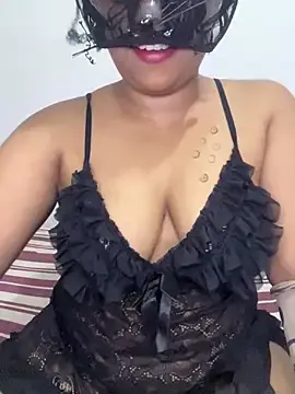 Stripchat Adult Webcam of Naughti_Kitty