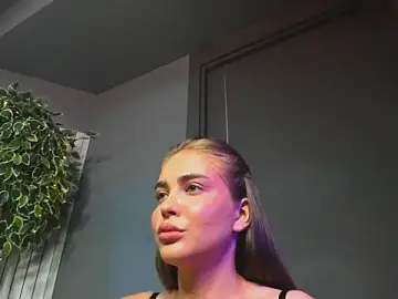 Stripchat Nude Webcam of MilaLewi
