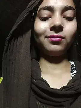 Stripchat Adult Video Chat of Simran_143