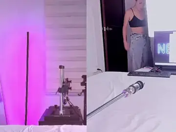 Stripchat Free Live Porn of Kinky_Mindy_