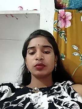 Stripchat Live Sex Cam of Cute-Natashaa
