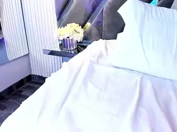 Stripchat Nude Webcam of Scarrlethx