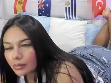 Stripchat Nude Webcam of LYA_SWEETX
