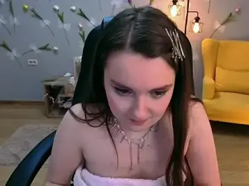 Stripchat Watch Live Sex Cams of CloudGrace