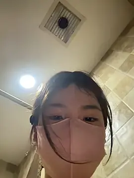 Stripchat Live Sex Cam of gougou13