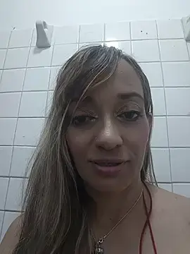 Stripchat Live Porn of laemma81