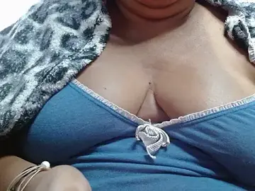 Stripchat Free Porn Cam of megganplayx