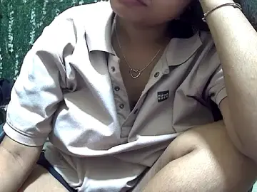Stripchat Live Porn of Ruhi_Hotty