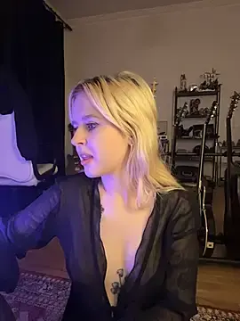 Stripchat Free Live Porn of viviennedoll