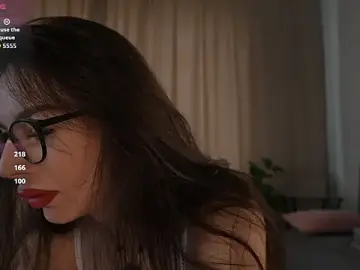 Stripchat Free Live Porn of KaryCherry