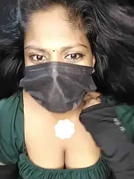Stripchat Sex Cam of Tamil_Kanmani