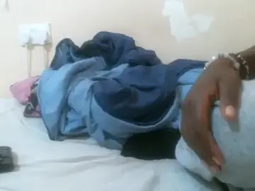 Stripchat Watch Live Sex Cams of favour_001