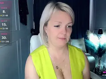 Stripchat Live Sex Cam of Juarnea
