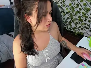 Stripchat Watch Live Sex Cams of Amy_hoy69