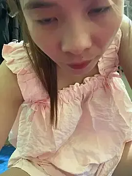 Stripchat Adult Webcam of bi_kute9x