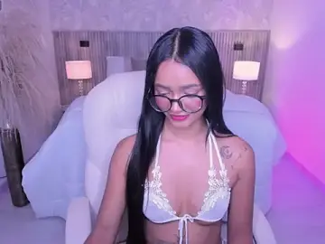 Stripchat Nude Webcam of kylie_collins
