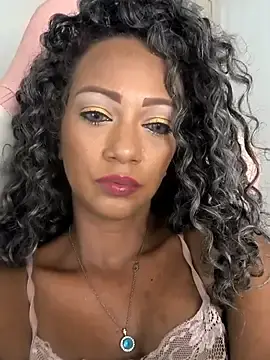 Stripchat Watch Live Sex Cams of Amaliu_