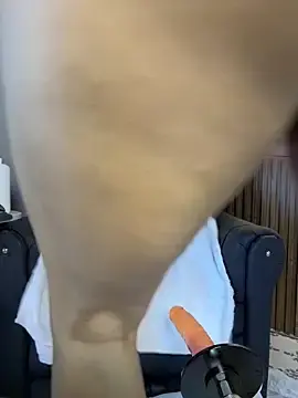 Stripchat Best live sex cam show of BonnieRitz