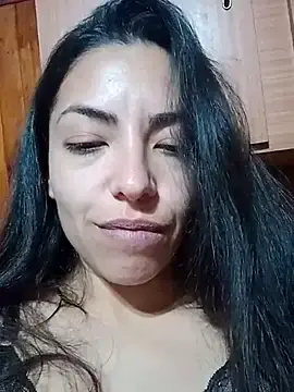 Stripchat Live Porn of CasiTuya