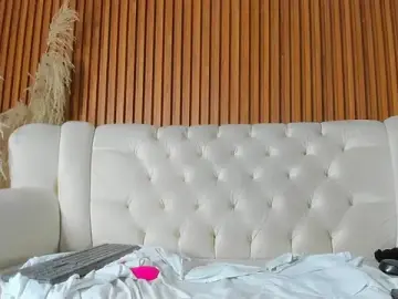 Stripchat Watch Live Sex Cams of Brenda_Thomp
