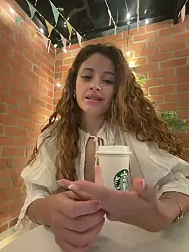 Stripchat Free Porn Cam of alana15