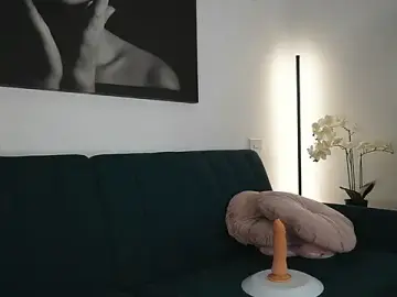 Stripchat Nude Webcam of izzy_belle