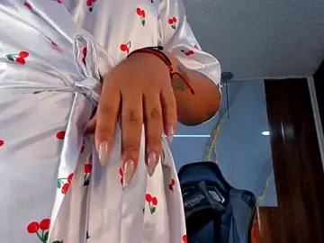 Stripchat Adult Video Chat of mia_18v