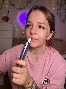 Stripchat Live Sex of -Meowy-