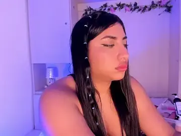 Stripchat Free Porn Cam of CANDYGABYY