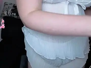 Stripchat Free Porn Cam of talia_bloodina