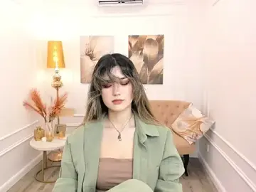Stripchat Free Porn Cam of AnneTLi