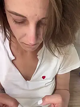 Stripchat Watch Live Sex Cams of Kamorana