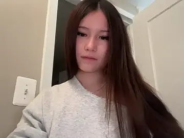 Stripchat Live Sex Cam of luvvivii