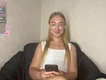 Stripchat Best live sex cam show of AlinaTeaseX