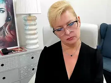 Stripchat Free Live Porn of luna_xfantasy