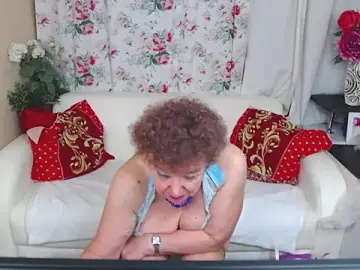 Stripchat Nude Webcam of YourHotGranny