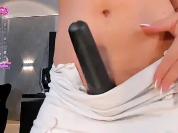 Stripchat Nude Webcam of RebeccaHudson