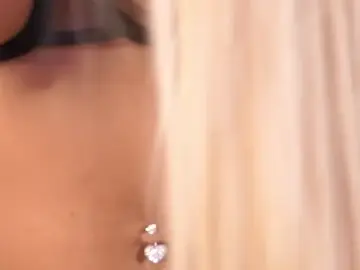 Stripchat Sex Chat of LucyyRosse