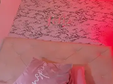 Stripchat Live Porn of Lili__taylor