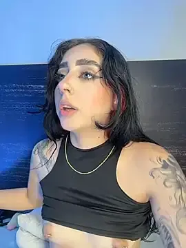 Stripchat Adult Webcams of sharlot24