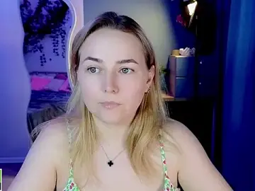 Stripchat Nude Webcam of Mira_Mermayd