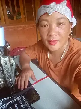 Stripchat Live Porn of MISSAGKUTE20
