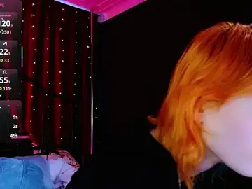 Stripchat Free Porn Cam of Kiara_Age