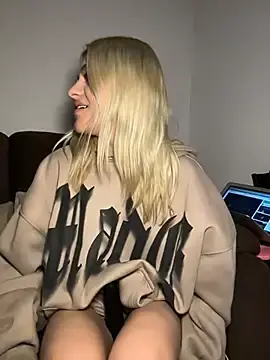 Stripchat Free Live Porn of Lia-firee