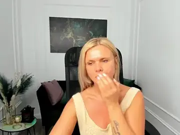 Stripchat Private Sex Chat of AgathaKlouin