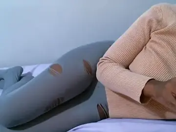 Stripchat Sex Cam of femaqueen