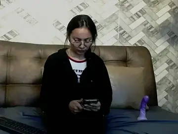 Stripchat Live Sex Cam of katalina07_1
