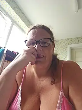 Stripchat Best live sex cam show of MissQueenBeex