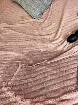 Stripchat Free Live Porn of isabella_hairy